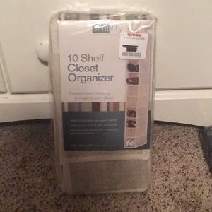 Hanging shoe organizer